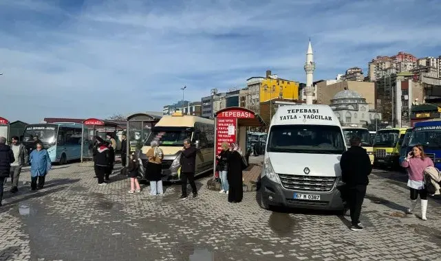 Zonguldak Belediyesi'nin rüsum ücretlerine yaptığı zam esnafa kontak kapattırdı