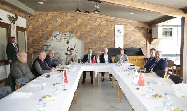 Kütahya'nın turizm potansiyeli masaya yatırıldı