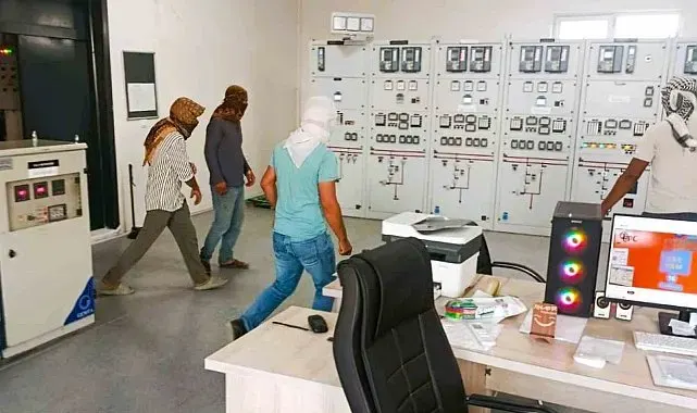 Yüzü kapalı kişiler trafoya girdi, facianın eşiğinden dönüldü