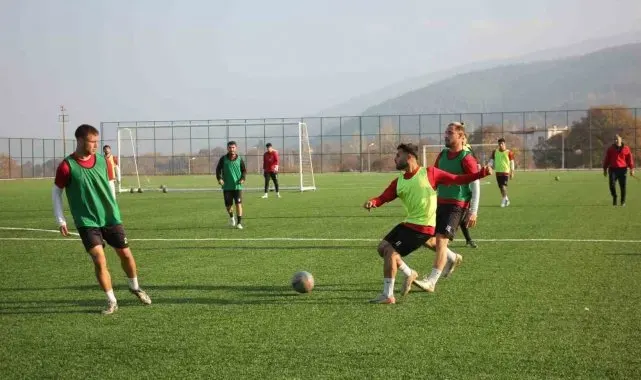 Çeşme'yi deplasmanda yenen Denizli İdmanyurdu, Torbalıspor maçına hazırlanıyor