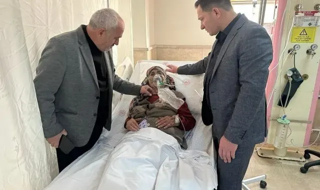 Evinde çıkan yangında 90 yaşındaki kadının yaralandı