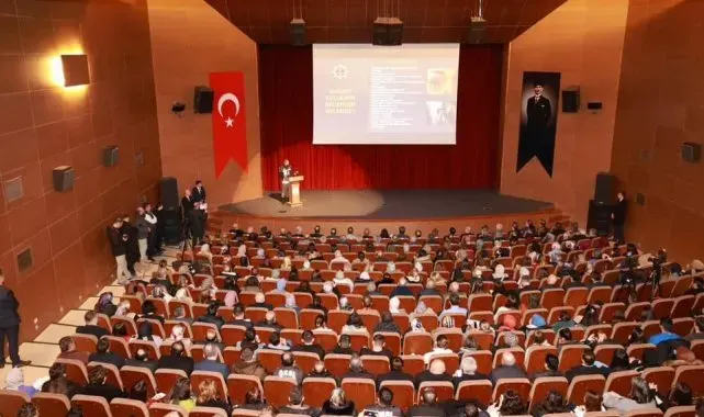 Karabük'te bağımlılıkla mücadelenin farklı boyutları ele alındı