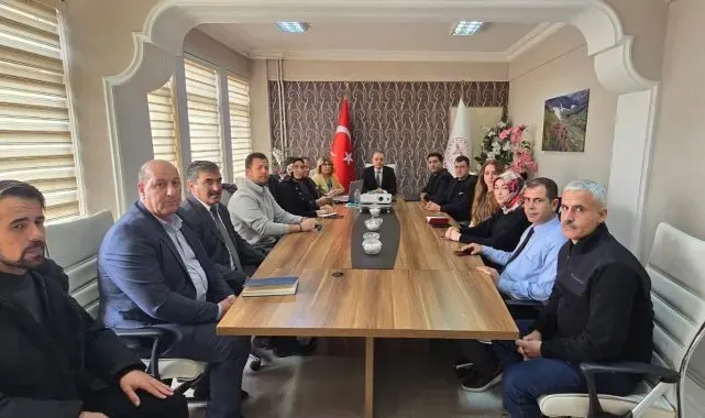 E1 statüsüne dönen hastanelerle ilgili toplantı düzenlendi