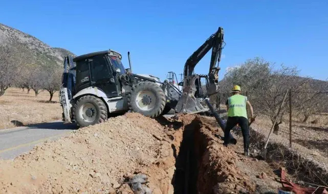 Datça Betçe'nin içme suyu projesinin 3 bin 500 metresi tamamlandı