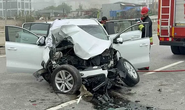 Samsun'da SUV araç direğe çarptı: 1 ölü, 3 yaralı