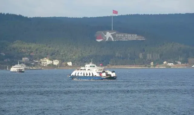 Bozcaada ve Gökçeada'ya yapılan bazı feribot seferleri iptal edildi