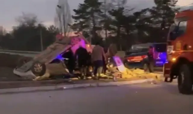 Konya'da hafif ticari araç ile minibüs çarpıştı: 5 yaralı