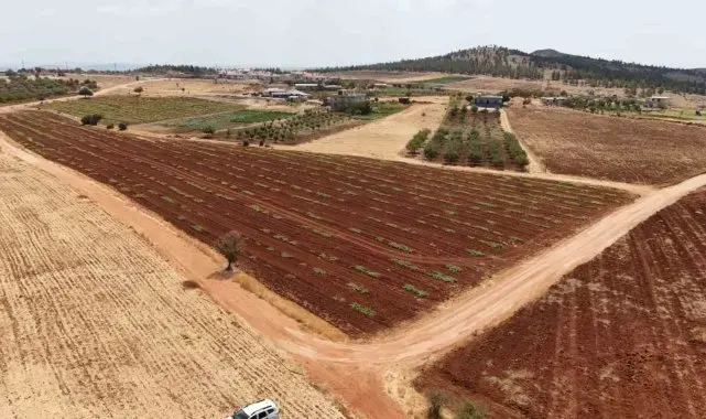 Şehitkamil'den kırsal mahallelerde yol atağı