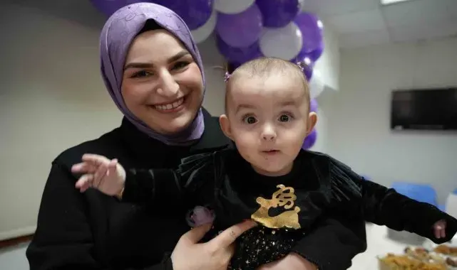 Prematüre doğan bebeklerin anneleri: "Umudumuzu ve inancımızı kaybetmedik"