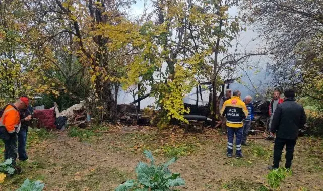 Sinop'ta ev yangını