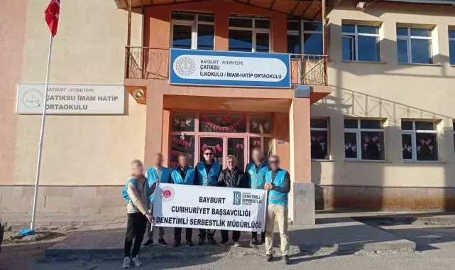 Denetimli serbestlik hükümlüleri eğitime destek amaçlı okullarda temizlik ve onarım çalışması yaptılar