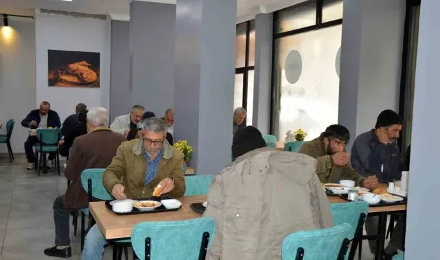 Halk lokantasına yoğun ilgi