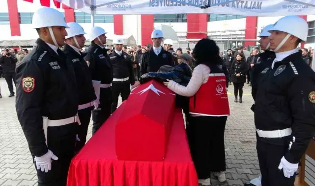 Malatya'da kazada şehit olan polis memuru için tören düzenlendi