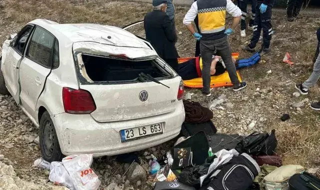 Otomobil şarampole yuvarlandı: 4 yaralı