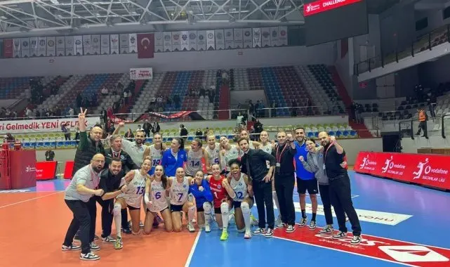 Sultanlar Ligi: Aras Kargo SK: 2 - Aydın Büyükşehir Belediyespor: 3