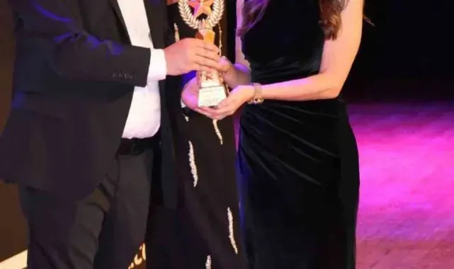 İHA'ya "Yılın En İyi Haber Editörü" ödülü