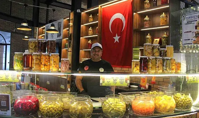 Turşu sezonu başladı, yılların turşucusundan püf noktaları geldi