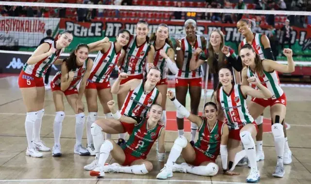 Voleybolda Karşıyaka-Göztepe derbisi oynanacak