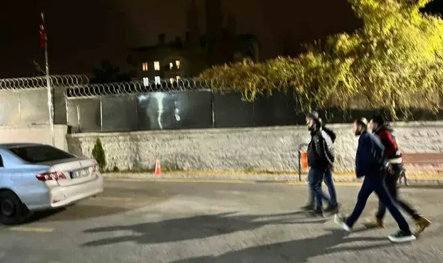 Ankara'da kafede alacak verecek kavgası kanlı bitti: 1 yaralı
