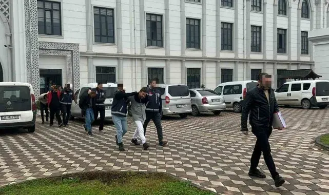 70 bin TL'lik ziynet eşyası çalan şüpheliler suç makinesi çıktı