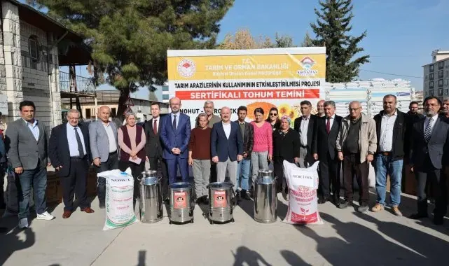 Adıyamanlı çiftçilere tohum dağıtıldı