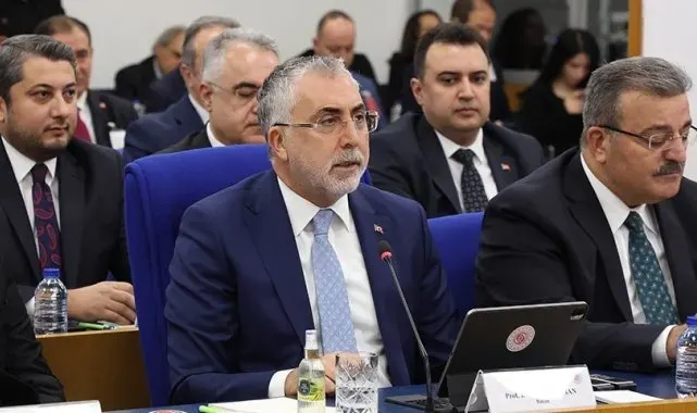 Bakan Işıkhan: "ABB'nin 8,4 milyar borcu var, borçlarını kapatma noktasında bir adım atmadılar, haciz uygulamaktan başka şey yapamayacağız"