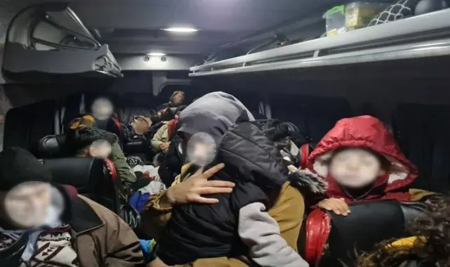 Çanakkale'de göçmen kaçakçılığı operasyonuna 15 tutuklama
