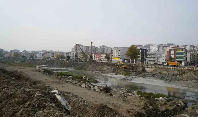 Mert Irmağı ıslahı çalışması sürüyor: Dere yatağı 80 metreye çıkarılacak