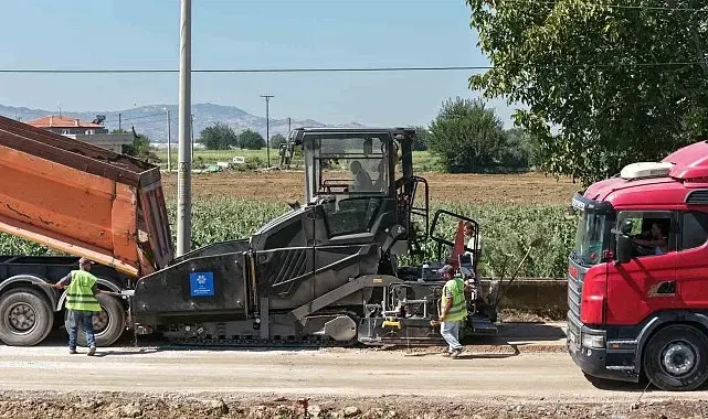 İncirliova'da yol yenileme çalışmaları devam ediyor