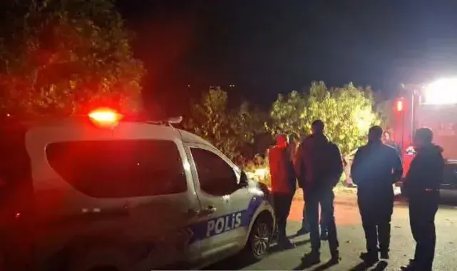 İzmir'in Selçuk ilçesinde elektrik sobasının devrilmesi sonucu çıkan yangında dumandan etkilenen 5 kardeş hayatını kaybetti.