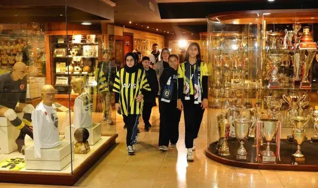 Acun Ilıcalı, çocukların dileklerini gerçekleştirdi