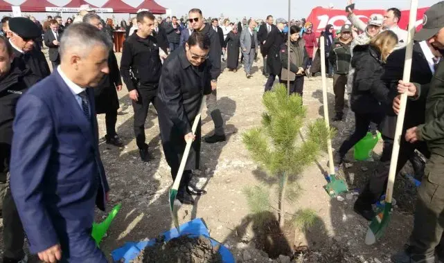 Son 5 yılda Kütahya'da 110 milyon 757 bin 317 fidan toprakla buluşturuldu