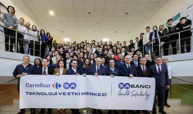 Carrefoursa Teknoloji ve Etki Merkezi Kocaeli'de kapılarını açtı