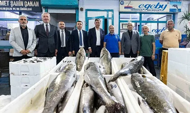 Başkan Tugay, sezonun ilk mezadına katıldı