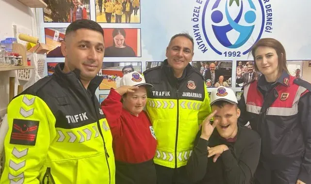 Jandarmadan down sendromlu gençlere destek