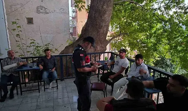 Jandarmadan dolandırıcılık ve hırsızlık olaylarına karşı vatandaşları bilgilendirme