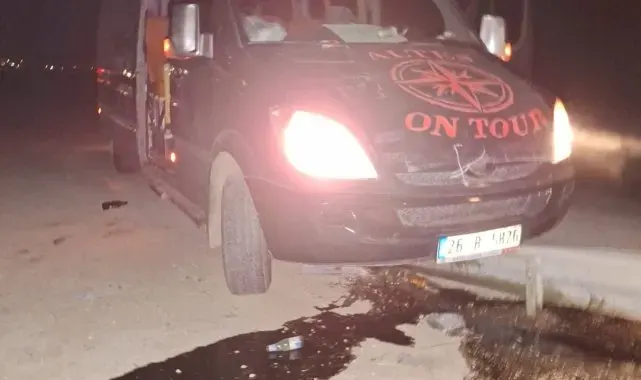 Deplasmana giden Eskişehirspor taraftarı kaza yaptı