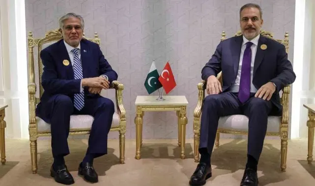 Bakan Fidan, Pakistanlı mevkidaşı İshak Dar ile görüştü