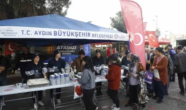 Büyükşehir, Atatürk için 17 ilçede hayır gerçekleştirdi