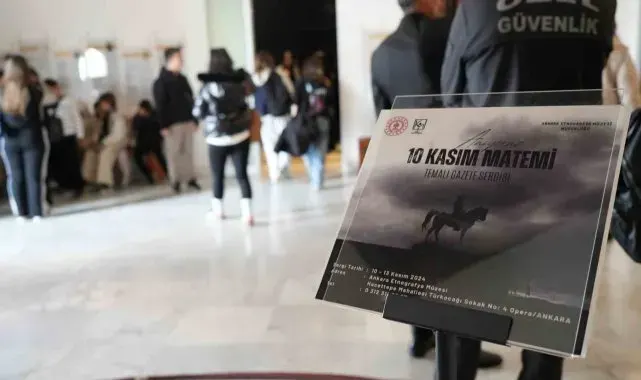 Atatürk'ün vefatının 86'ncı yıl dönümünde, '10 Kasım Matemi' sergisine yoğun ilgi