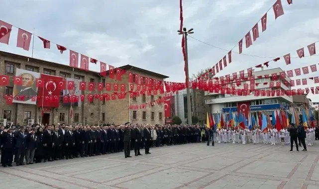 Atatürk vefatının 86'ıncı dönümünde Isparta'da törenle anıldı