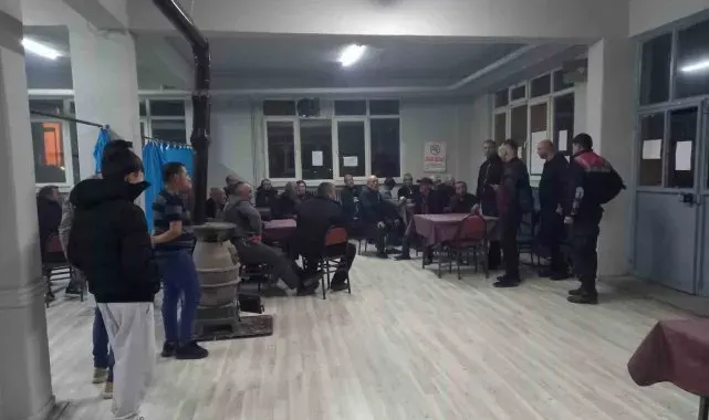 Jandarma ekipleri vatandaşları hırsızlıklara karşı bilgilendirdi