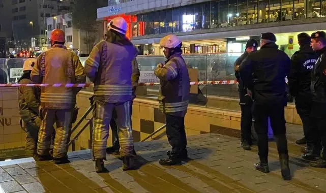 Seyrantepe-Hacıosman Metro Hattı'nın Taksim durağında intihar
