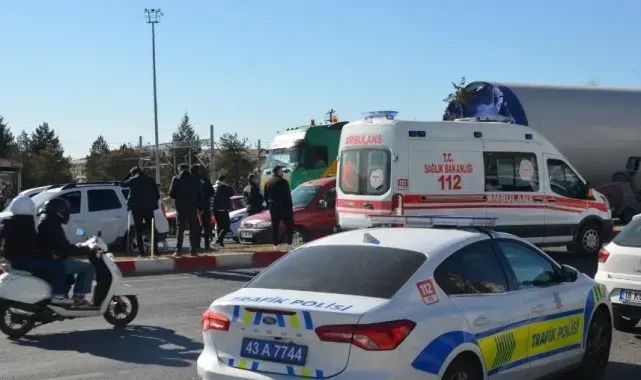 Tavşanlı'da iki otomobil çarpıştı: 1 yaralı