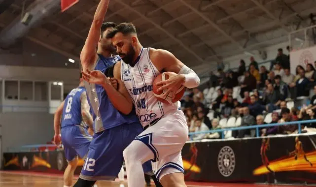 Türkiye Basketbol 2. Ligi: Kocaeli BŞB Kağıtspor: 81 - Çorlu Belediyesi: 71