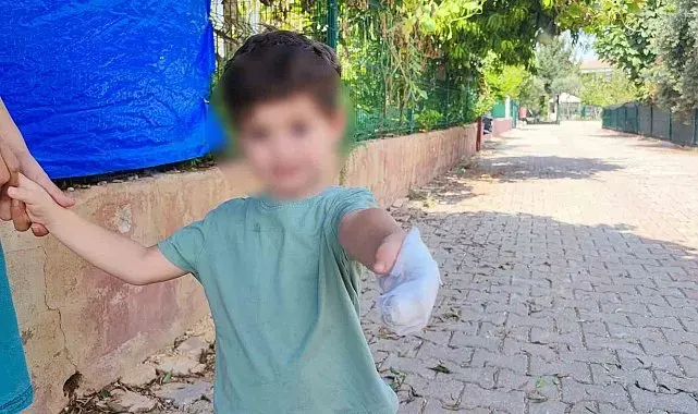3 yaşındaki çocuğu hastaneye yetiştirmek için polis eskortluk yaptı