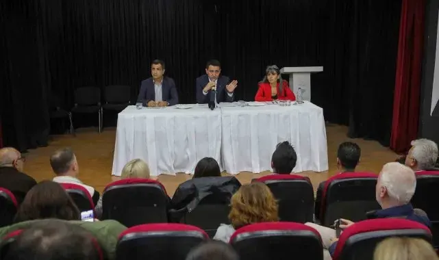 Başkan Önal, depremzedelerle bir araya geldi