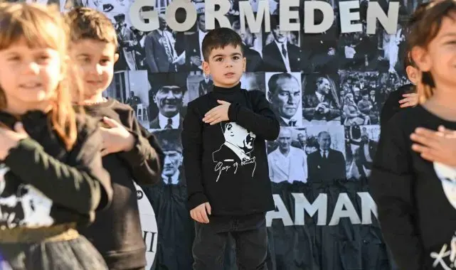 Minik öğrencilerden Atatürk'e anlamlı anma programı