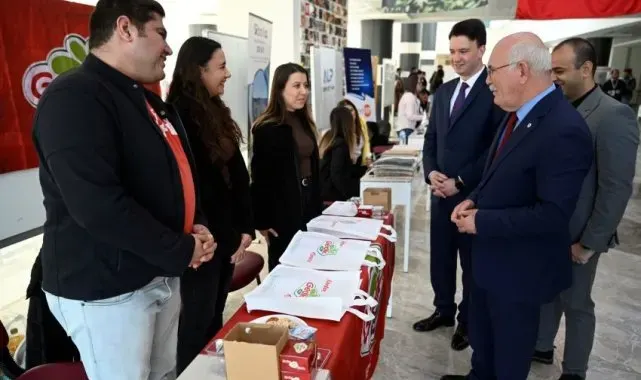 Uşak Üniversitesi Kariyer Günü'24 yoğun ilgi gördü
