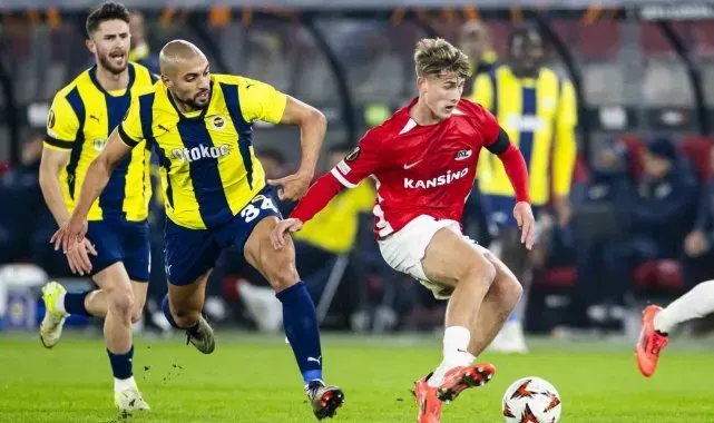 UEFA Avrupa Ligi: AZ Alkmaar: 0 - Fenerbahçe: 0